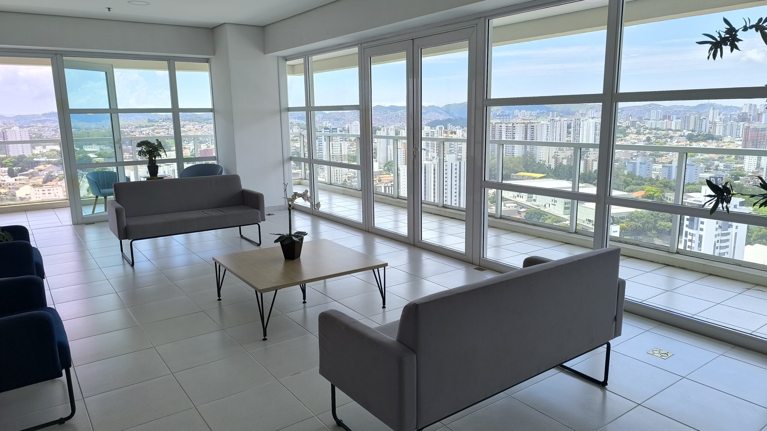 Vista panorâmica da cidade a partir do Espaço Damaru, andar 34